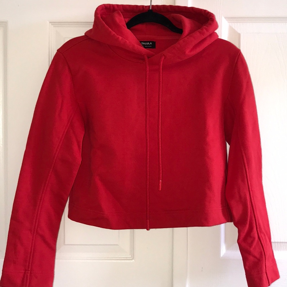 NWOT Aritzia Talula Cropped Red Cozy Hoodie